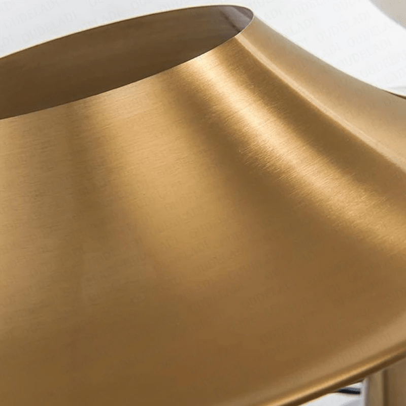 100- Lampe à poser - HATT