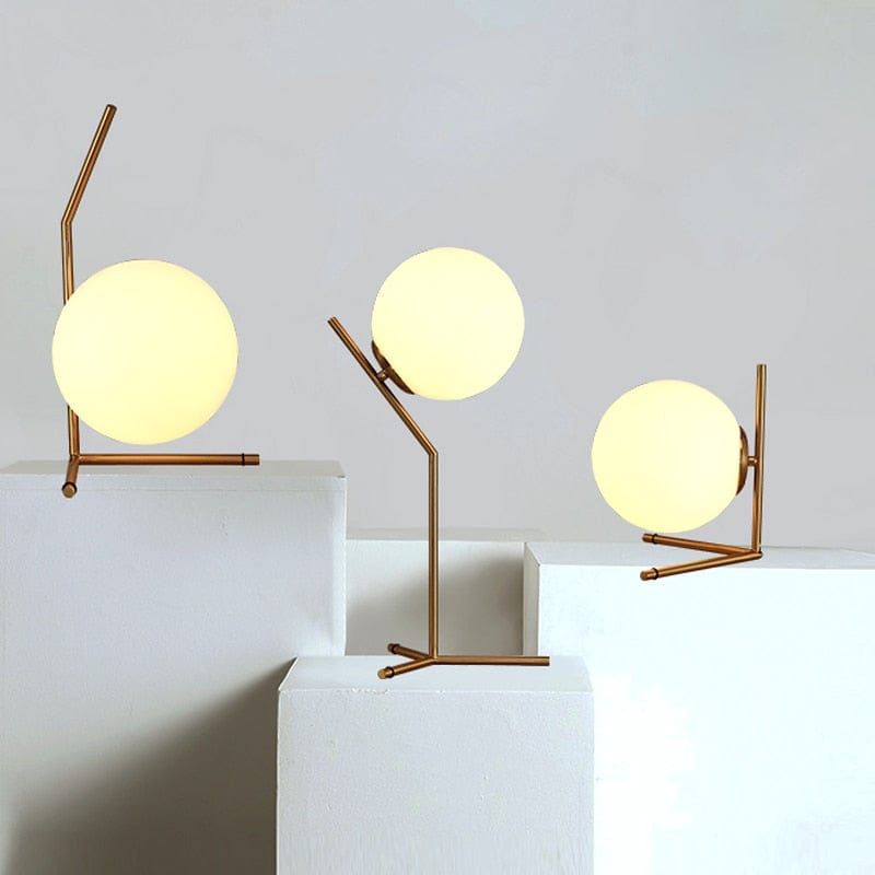 31 - Lampe à poser - Månen